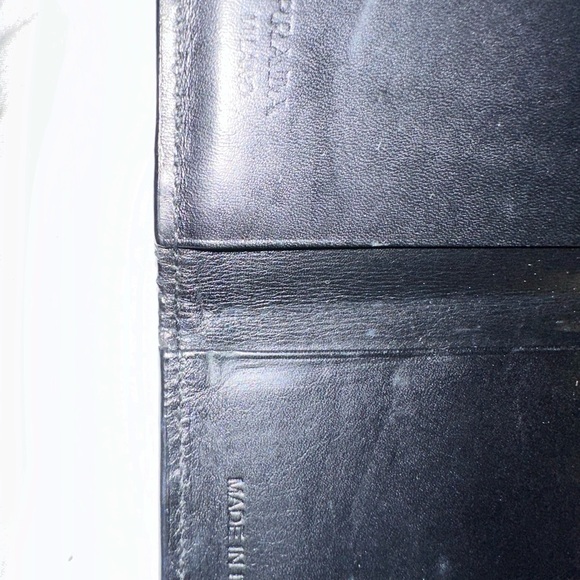 Prada Key Wallet - Picture 3 of 8